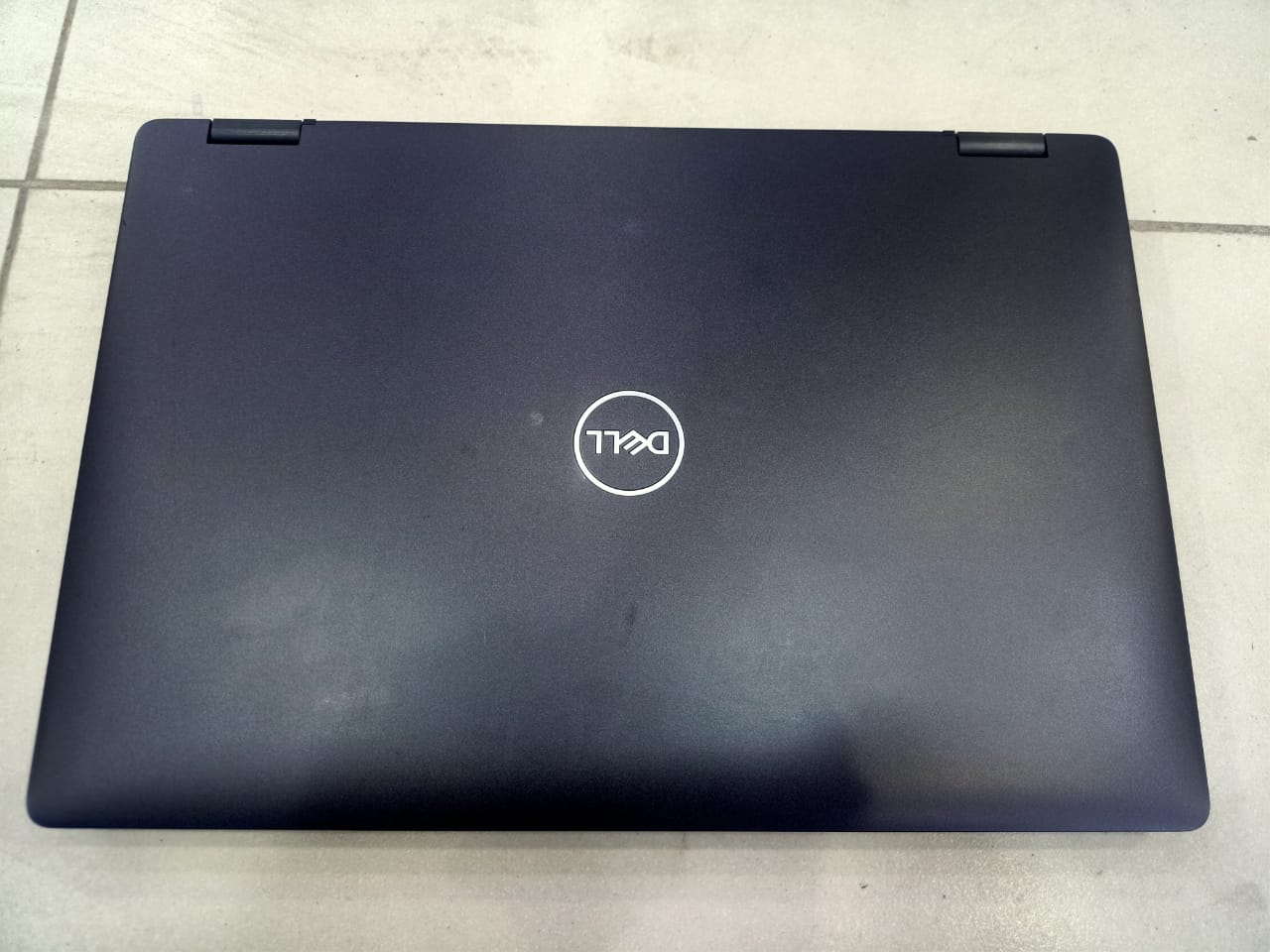 Dell Latitude 5300 14 Touchscreen Laptop, Intel Core i5 8600U 2.8Ghz, 8GB DDR4, 256GB M.2 SSD, QHD - Image 3