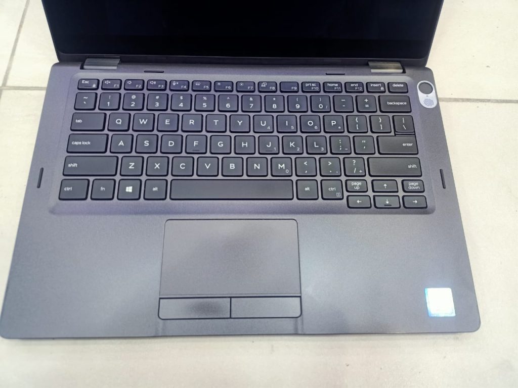 Dell Latitude 5300 14 Touchscreen Laptop, Intel Core i5 8600U 2.8Ghz, 8GB DDR4, 256GB M.2 SSD, QHD